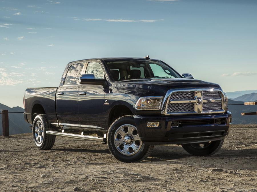  Dodge Ram 2500 Laramie Limited Crew Cab 2013 года  (фото 4 из 8)